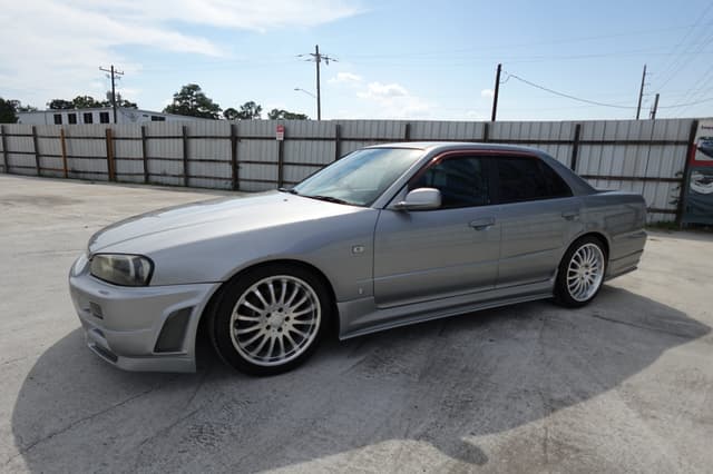 1996 Nissan Skyline JDM car for sale — photo 13 of 19