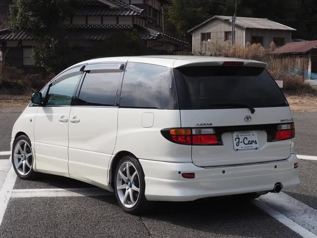 2001 Toyota Estima JDM car for sale — photo 4 of 10