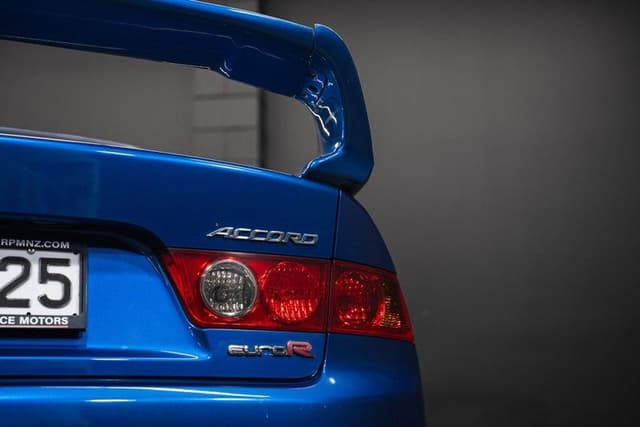 2004 Honda Accord JDM car for sale — photo 10 of 20