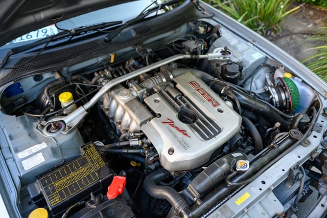 1998 Nissan Skyline JDM car for sale — photo 17 of 23