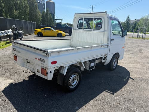 2000 Daihatsu Hijet JDM car for sale — photo 6 of 11