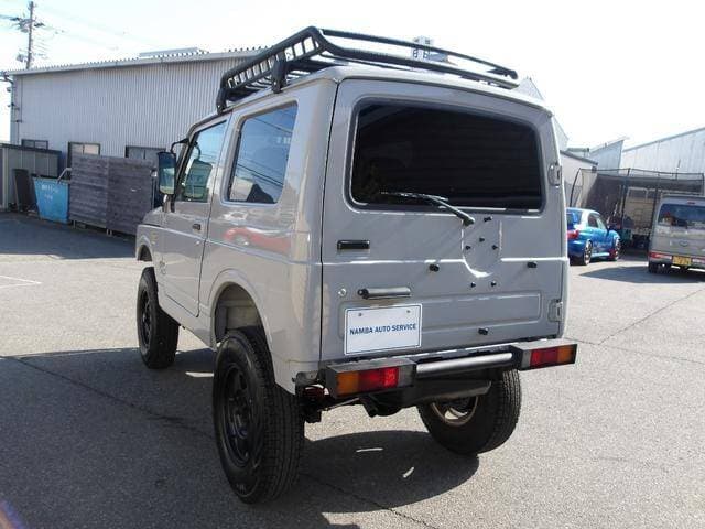 1998 Suzuki Jimny JDM car for sale — photo 7 of 20