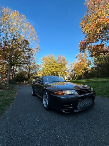 1990 Nissan Skyline JDM car for sale — photo 2 of 13