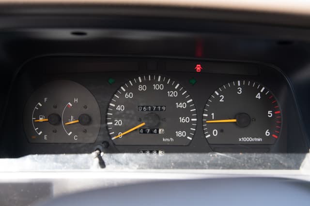1994 Toyota HiAce JDM car for sale — photo 14 of 14