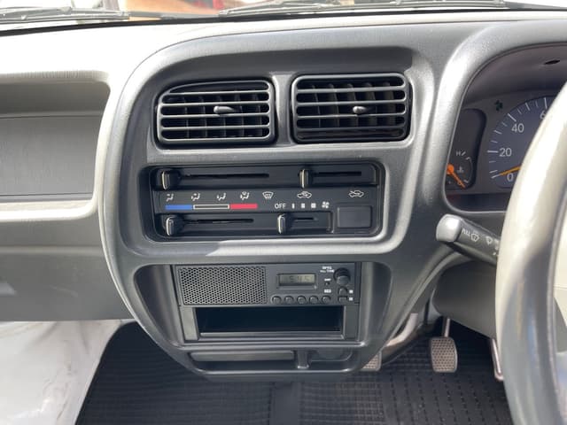 1999 Suzuki Carry JDM car for sale — photo 20 of 25