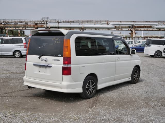 2001 Honda Stepwagon JDM car for sale — photo 5 of 25