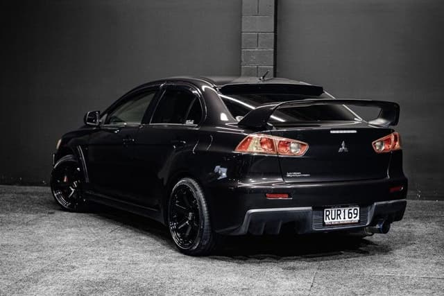 2008 Mitsubishi Lancer Evolution JDM car for sale — photo 8 of 20