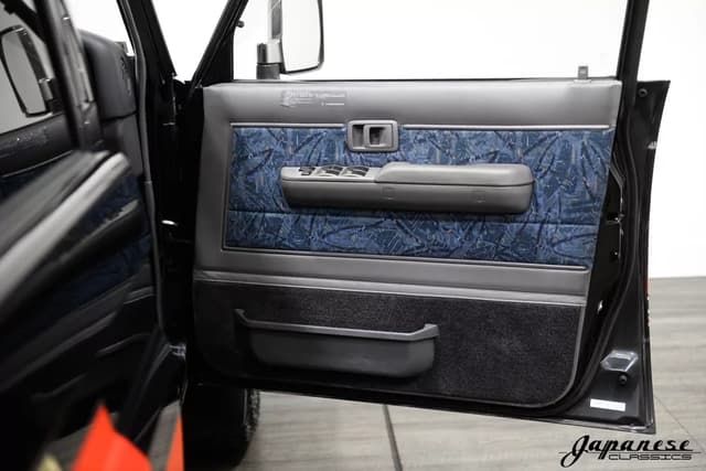 1995 Toyota Land Cruiser JDM car for sale — photo 18 of 25