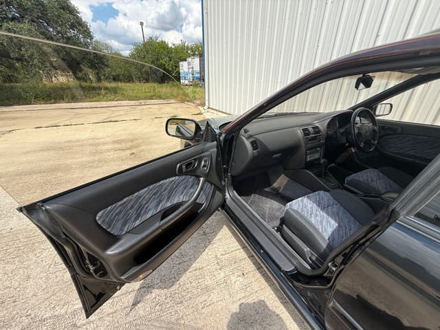 1998 Subaru Legacy JDM car for sale — photo 9 of 20