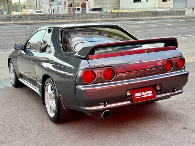 1991 Nissan Skyline JDM car for sale — photo 20 of 25
