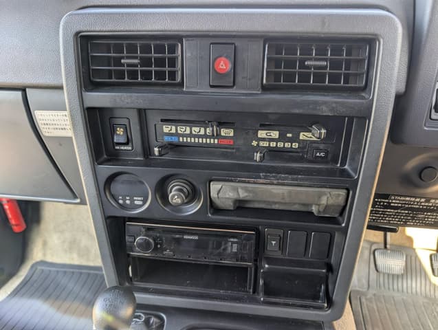 1992 Nissan Safari JDM car for sale — photo 17 of 19
