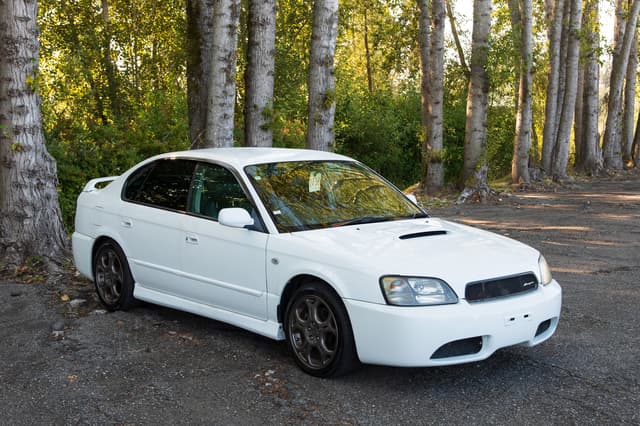 2001 Subaru Legacy JDM car for sale — photo 3 of 12