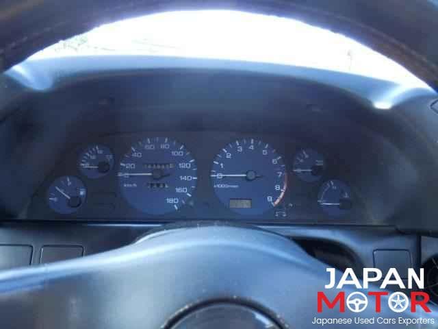 1990 Nissan Skyline JDM car for sale — photo 6 of 10