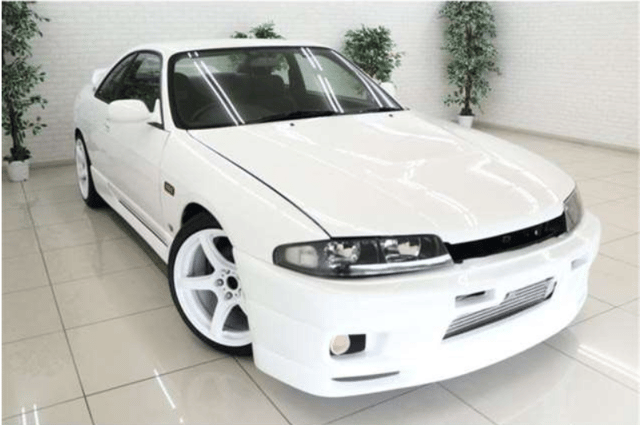 1997 Nissan Skyline JDM car for sale — photo 2 of 21