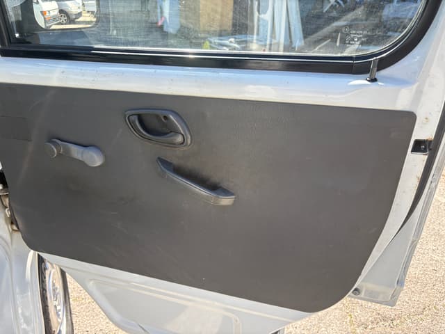 1999 Suzuki Carry JDM car for sale — photo 20 of 25