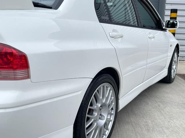 2001 Mitsubishi Lancer Evolution JDM car for sale — photo 11 of 25