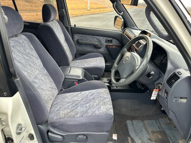 1999 Toyota Land Cruiser Prado JDM car for sale — photo 12 of 19
