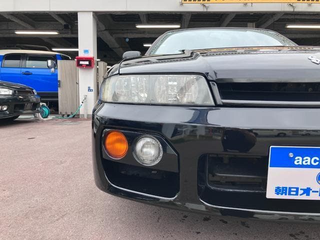 1997 Nissan Skyline JDM car for sale — photo 12 of 20