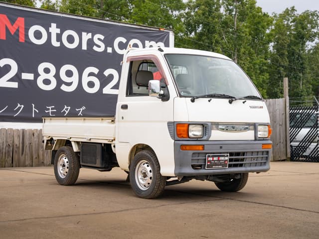 1996 Daihatsu Hijet JDM car for sale — photo 3 of 11