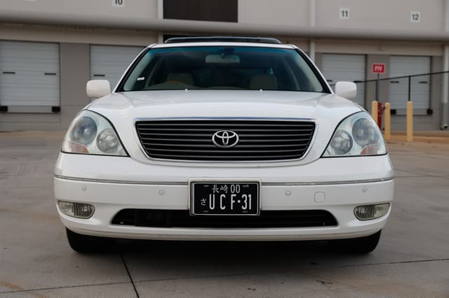 2000 Toyota Celsior JDM car for sale — photo 23 of 25