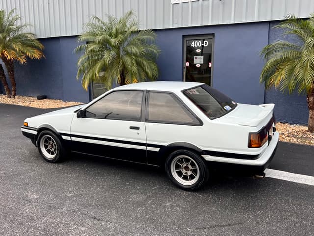 1983 Toyota Sprinter JDM car for sale — photo 12 of 23