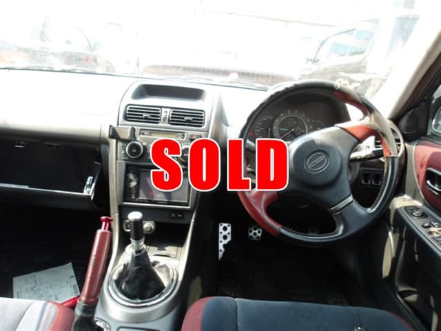 2000 Toyota Altezza JDM car for sale — photo 7 of 13