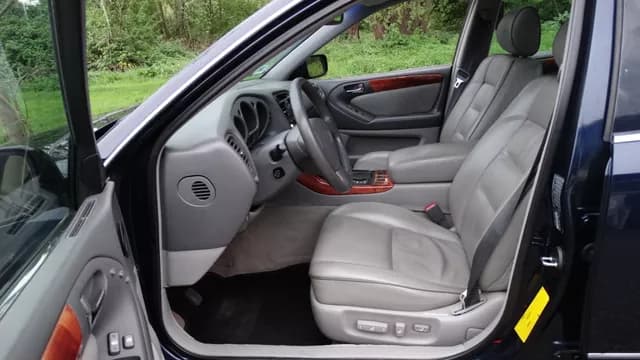 2000 Lexus Gs JDM car for sale — photo 10 of 17