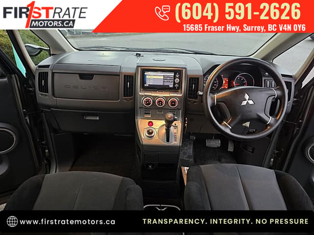 2007 Mitsubishi Delica JDM car for sale — photo 15 of 19