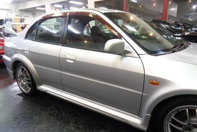 1998 Mitsubishi Lancer JDM car for sale — photo 20 of 25