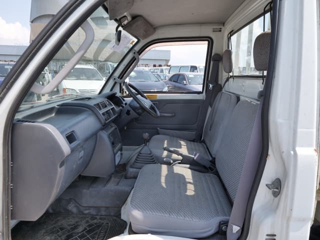 2000 Daihatsu Hijet JDM car for sale — photo 25 of 25