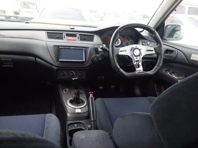 2001 Mitsubishi Lancer JDM car for sale — photo 9 of 10