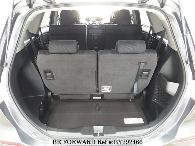 2010 Honda Odyssey JDM car for sale — photo 6 of 8