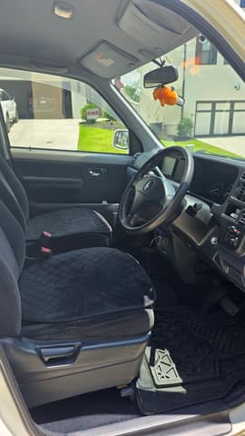 2000 Honda Stepwagon JDM car for sale — photo 4 of 12