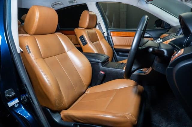 2005 Nissan Fuga JDM car for sale — photo 16 of 18