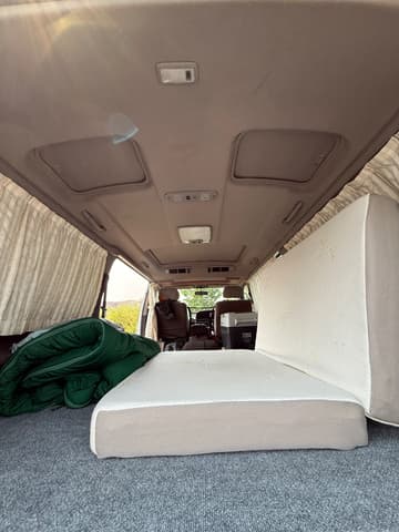 1997 Toyota HiAce JDM car for sale — photo 16 of 19