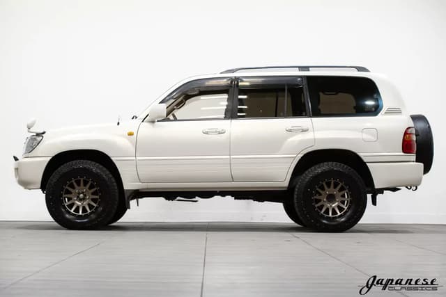 1998 Toyota Land Cruiser JDM car for sale — photo 4 of 25