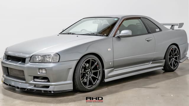 2001 Nissan Skyline JDM car for sale — photo 3 of 23