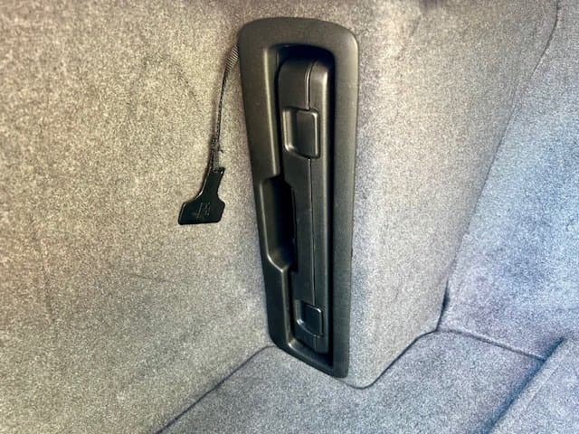 2001 Toyota Celsior JDM car for sale — photo 25 of 25