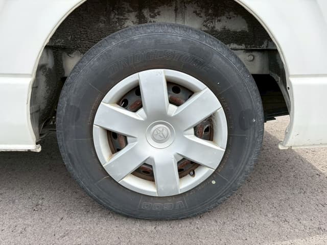 2011 Toyota HiAce JDM car for sale — photo 10 of 10