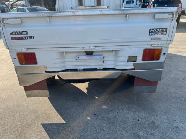 2000 Daihatsu Hijet JDM car for sale — photo 4 of 11