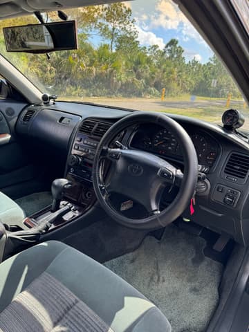 1994 Toyota Chaser JDM car for sale — photo 25 of 28