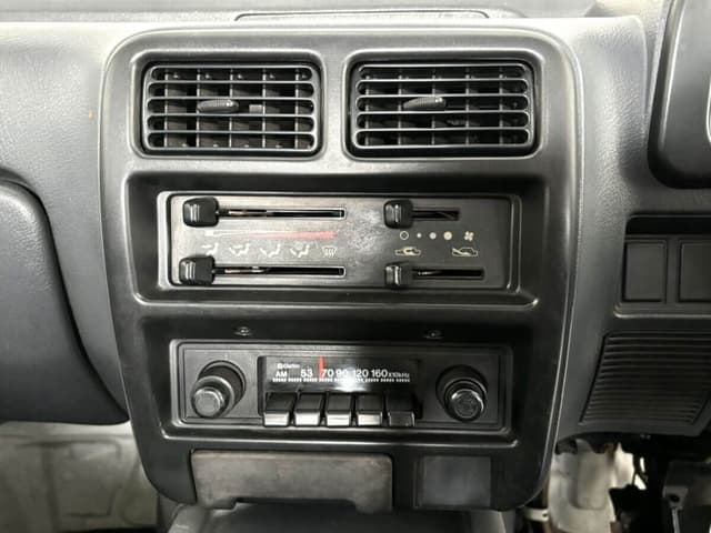 1993 Daihatsu Hijet JDM car for sale — photo 11 of 25