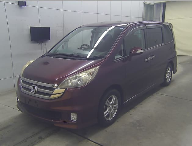 2009 Honda Stepwagon JDM car for sale — photo 4 of 8