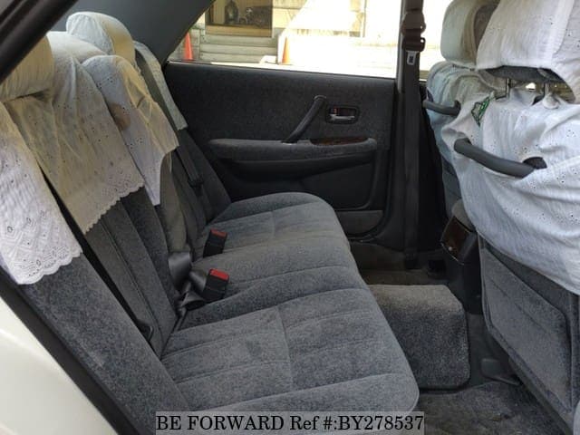 1998 Toyota Crown JDM car for sale — photo 6 of 6
