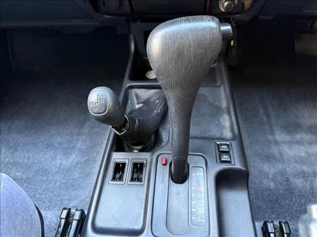 1998 Toyota Land Cruiser Prado JDM car for sale — photo 13 of 19