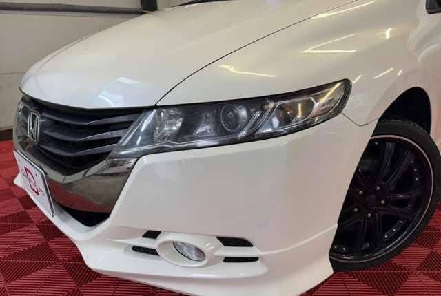 2009 Honda Odyssey JDM car for sale — photo 9 of 15