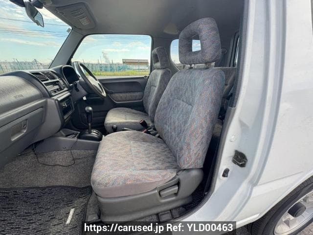 1999 Suzuki Jimny JDM car for sale — photo 14 of 25