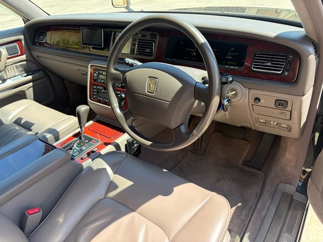 1999 Toyota Century JDM car for sale — photo 11 of 24