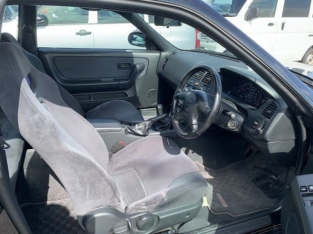 1995 Nissan Skyline JDM car for sale — photo 6 of 12