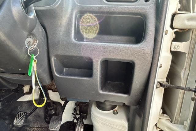 2005 Suzuki Carry JDM car for sale — photo 14 of 20